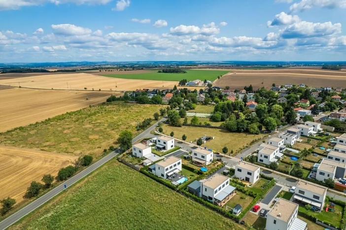 Pronájem rodinného domu, Přezletice, Školní, 120 m2