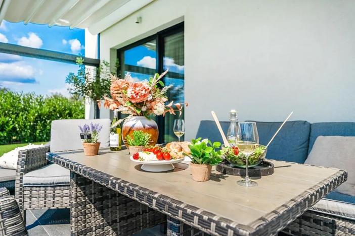 Pronájem rodinného domu, Přezletice, Školní, 120 m2