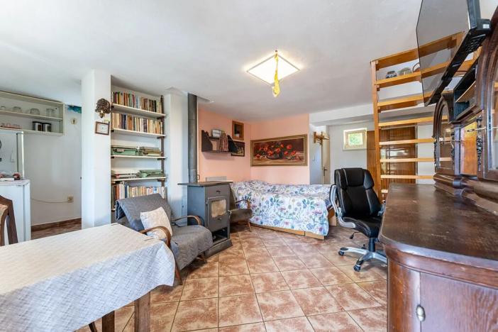 Prodej chaty, Hradčany, 61 m2