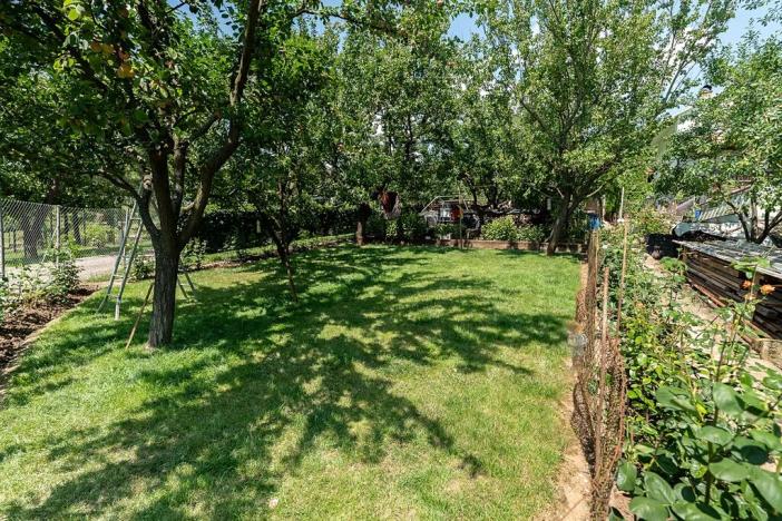 Prodej chaty, Hradčany, 61 m2