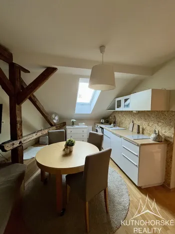 Pronájem bytu 2+kk, Kutná Hora, Husova, 53 m2