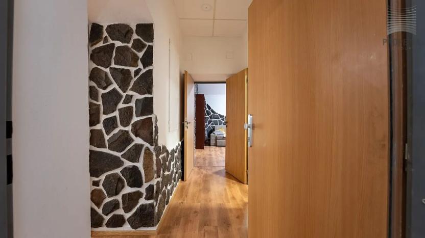 Prodej komerční nemovitosti, Slavkov u Brna, Koláčkovo náměstí, 139 m2