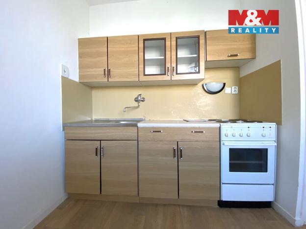 Prodej bytu 1+1, Žďár nad Sázavou - Žďár nad Sázavou 4, Švermova, 36 m2