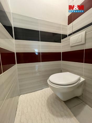 Prodej bytu 2+1, Chomutov, Borová, 62 m2