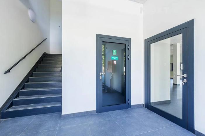 Pronájem skladu, Milovice, 386 m2