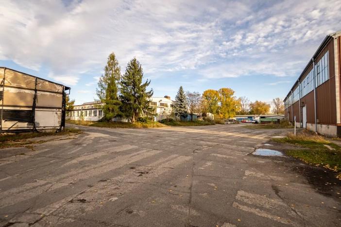 Prodej skladu, Hodonín, třída Bří Čapků, 6830 m2