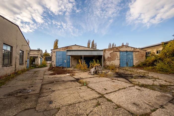 Prodej skladu, Hodonín, třída Bří Čapků, 6830 m2