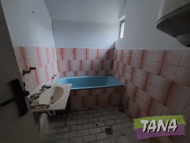 Prodej zemědělské usedlosti, Bílá, 300 m2