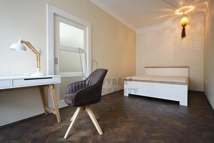 Pronájem bytu 2+kk, Praha - Žižkov, Jičínská, 47 m2