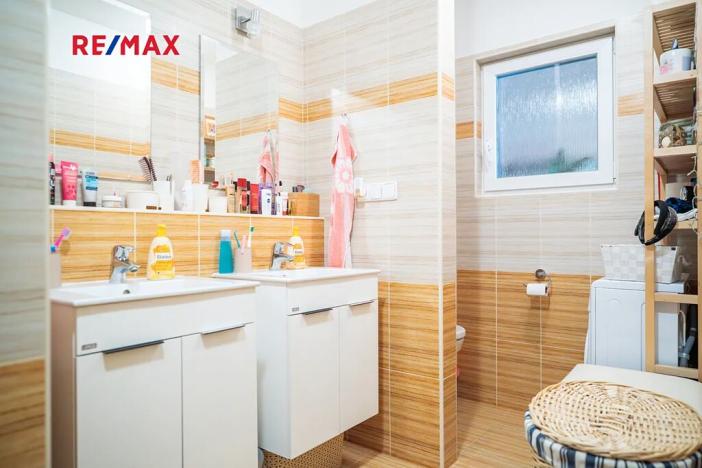 Prodej rodinného domu, Opatovice nad Labem, Komenského, 105 m2