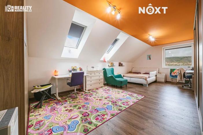 Prodej rodinného domu, Kovalovice, 308 m2