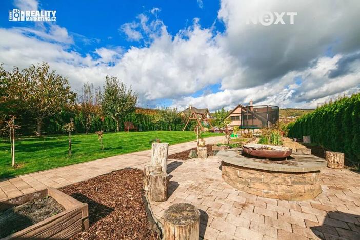 Prodej rodinného domu, Kovalovice, 308 m2