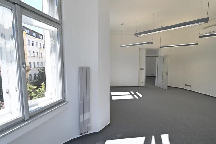 Pronájem kanceláře, Praha - Vinohrady, Vinohradská, 147 m2