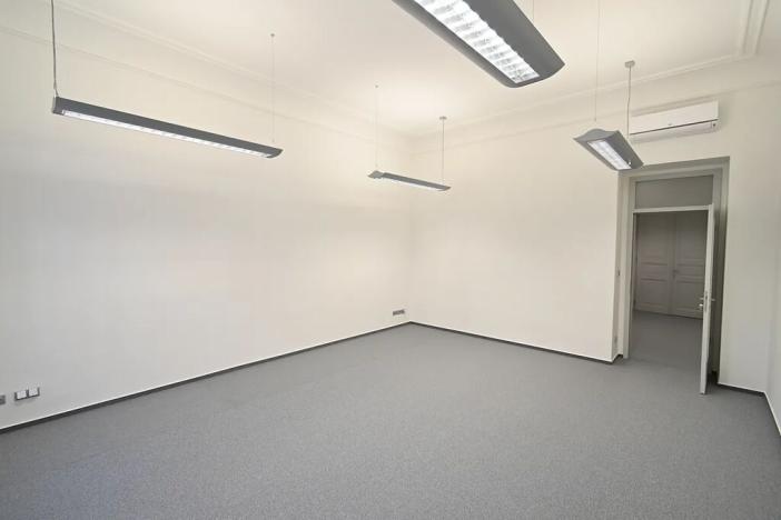 Pronájem kanceláře, Praha - Vinohrady, Vinohradská, 147 m2