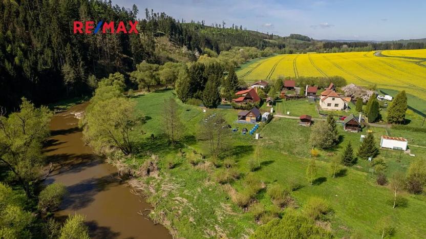 Prodej pozemku, Vlastějovice, 2100 m2