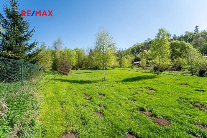 Prodej pozemku, Vlastějovice, 2100 m2