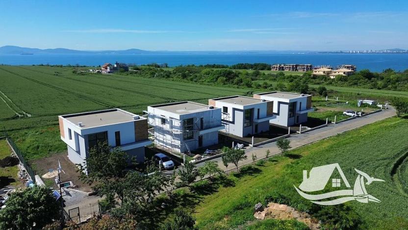 Prodej rodinného domu, Pomorie, Bulharsko, 196 m2