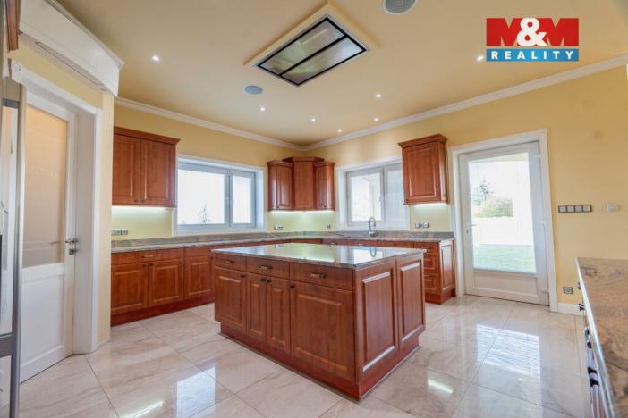 Prodej rodinného domu, Louny, Březinova, 429 m2