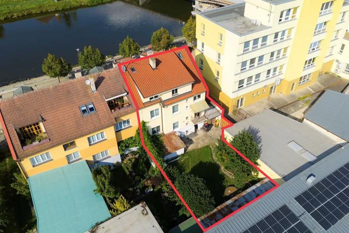 Prodej bytu 2+kk, Uherské Hradiště, Moravní nábřeží, 76 m2