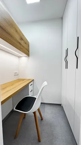 Pronájem bytu 2+kk, Pardubice, Na Třísle, 51 m2