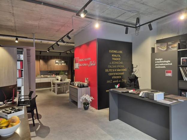 Pronájem obchodního prostoru, Plzeň, Veleslavínova, 95 m2