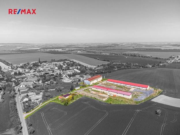 Prodej skladu, Dolní Chvatliny, 3690 m2