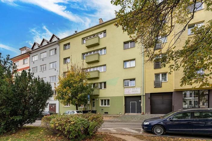 Prodej bytu 2+kk, Brno, Mojmírovo náměstí, 46 m2