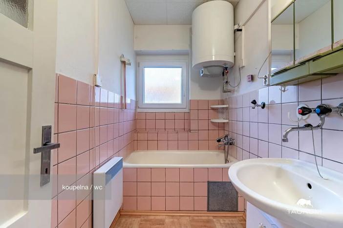 Prodej bytu 1+1, Holýšov, Ruská, 45 m2