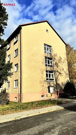 Pronájem bytu 1+1, Kladno, Kordačova, 32 m2