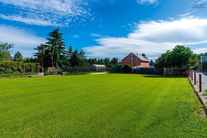 Prodej pozemku pro bydlení, Jesenice, Bezová, 793 m2