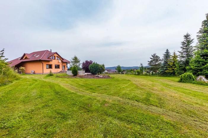 Prodej rodinného domu, Buš, 271 m2