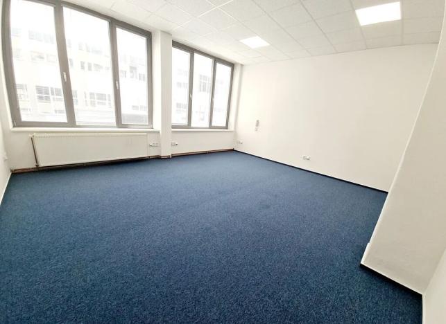 Pronájem kanceláře, Praha - Libeň, Kundratka, 43 m2