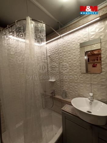 Pronájem chaty, Dolany, 53 m2