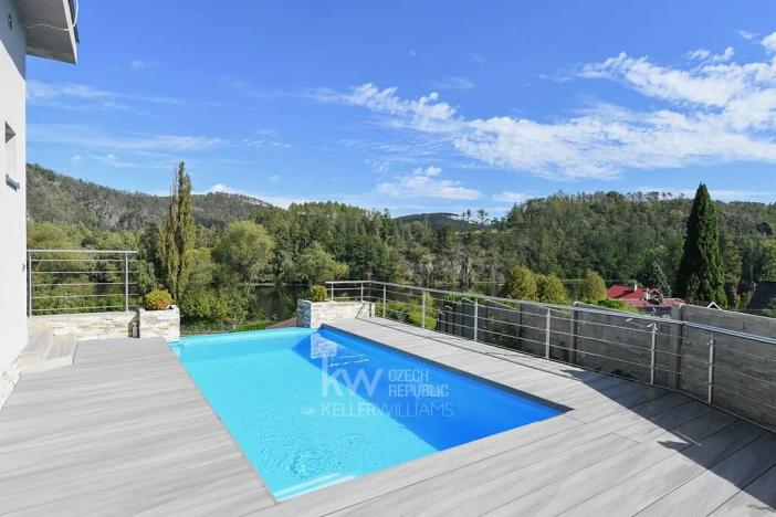 Prodej rodinného domu, Solenice, 190 m2