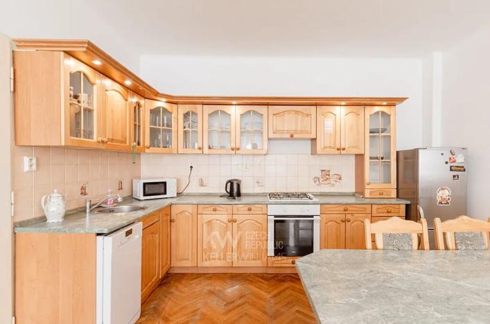 Pronájem bytu 4+kk, Praha - Smíchov, Stroupežnického, 80 m2