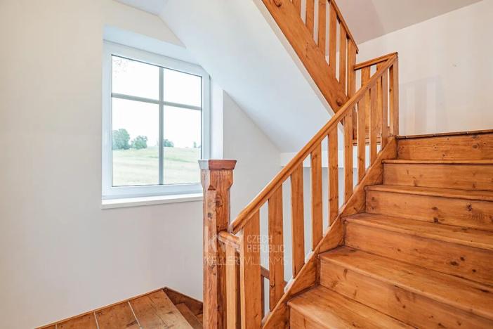 Prodej rodinného domu, Liberec, K Mojžíšovu prameni, 200 m2