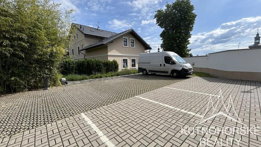 Pronájem bytu 2+kk, Kutná Hora, Kremnická, 58 m2