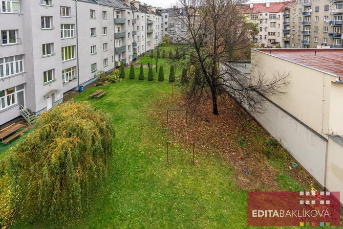 Pronájem bytu 2+1, Přerov, Čechova, 82 m2