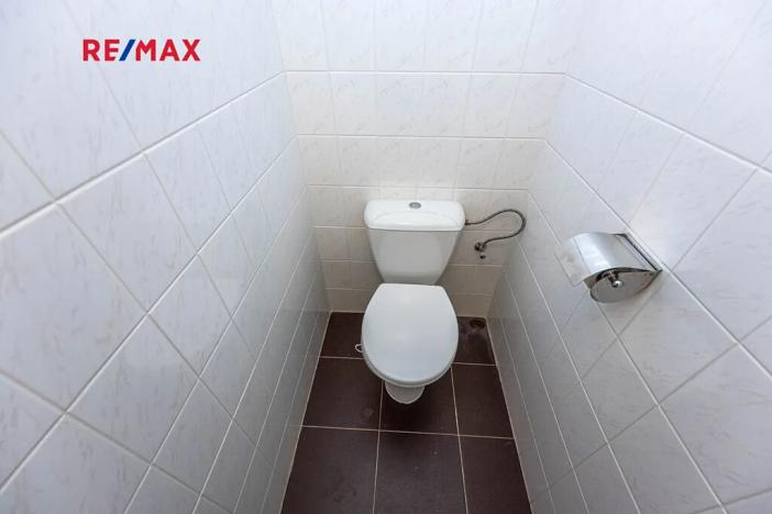 Pronájem bytu 2+kk, Praha - Kbely, Semilská, 69 m2