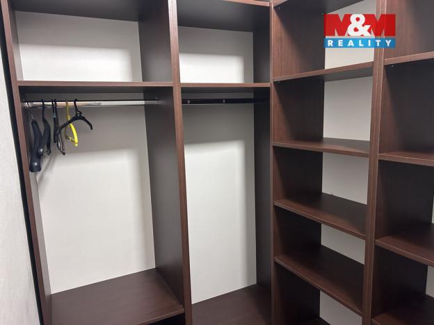 Prodej bytu 2+1, Karviná - Nové Město, Nedbalova, 58 m2