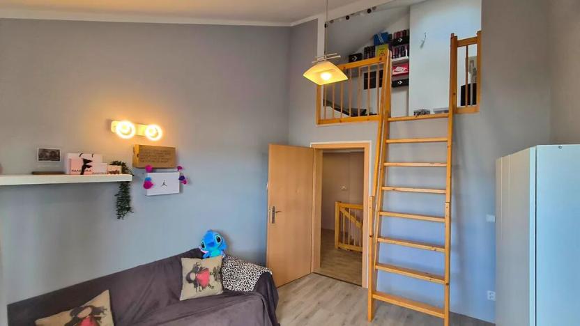 Prodej rodinného domu, Jenštejn, Zlatnická, 137 m2