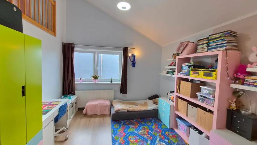 Prodej rodinného domu, Jenštejn, Zlatnická, 137 m2