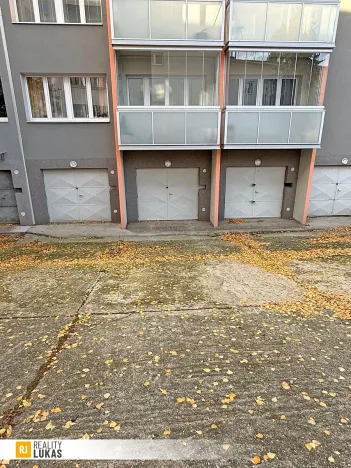 Pronájem garáže, Ostrava, Vítězná, 17 m2