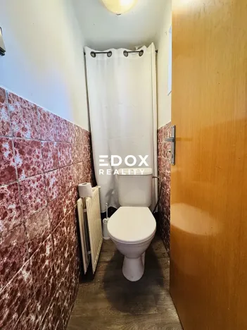 Prodej rodinného domu, Martiněves, 250 m2