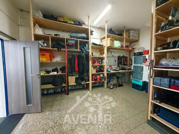 Prodej obchodního prostoru, Jablonec nad Nisou, Pasecké náměstí, 200 m2