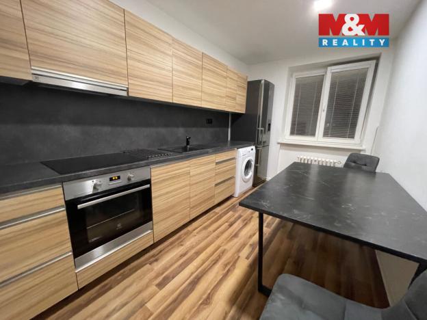 Pronájem bytu 1+1, Ostrava - Poruba, Čs. exilu, 38 m2