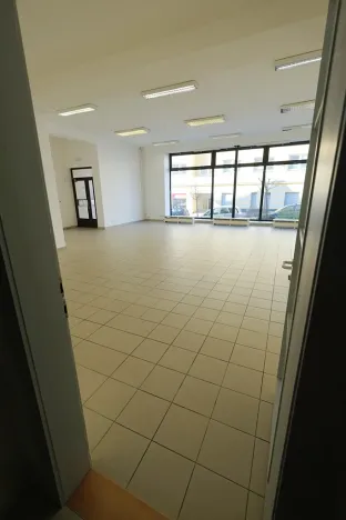 Pronájem obchodního prostoru, Uherský Brod, 110 m2
