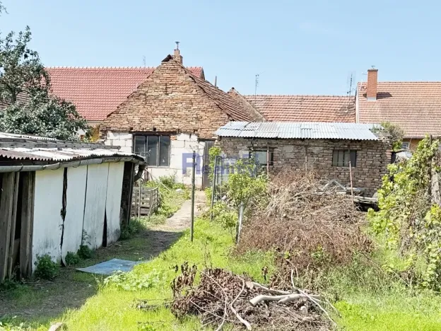 Prodej pozemku pro bydlení, Pouzdřany, Hlavní, 902 m2