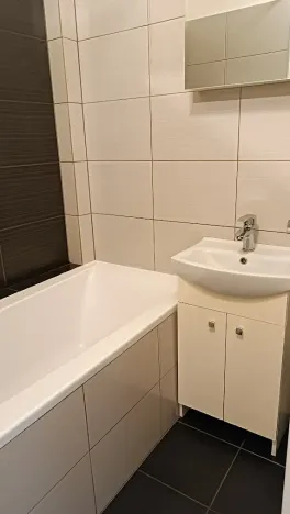 Prodej bytu 2+kk, Praha - Strašnice, Za poštou, 38 m2