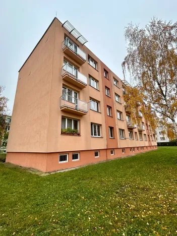 Prodej bytu 3+1, Žatec, Hájkova, 61 m2